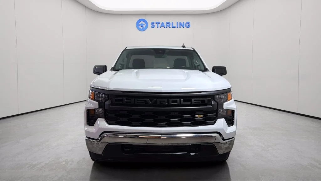 Used 2025 Summit White Chevrolet WT image 17