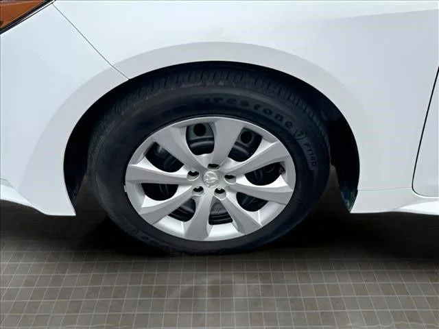 Used 2026 White Toyota LE image 18
