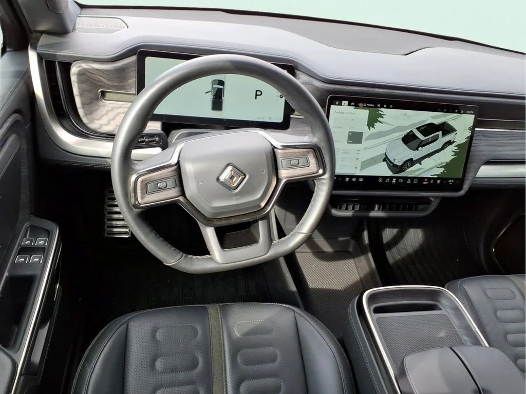 Used 2022 White Rivian Adventure image 23