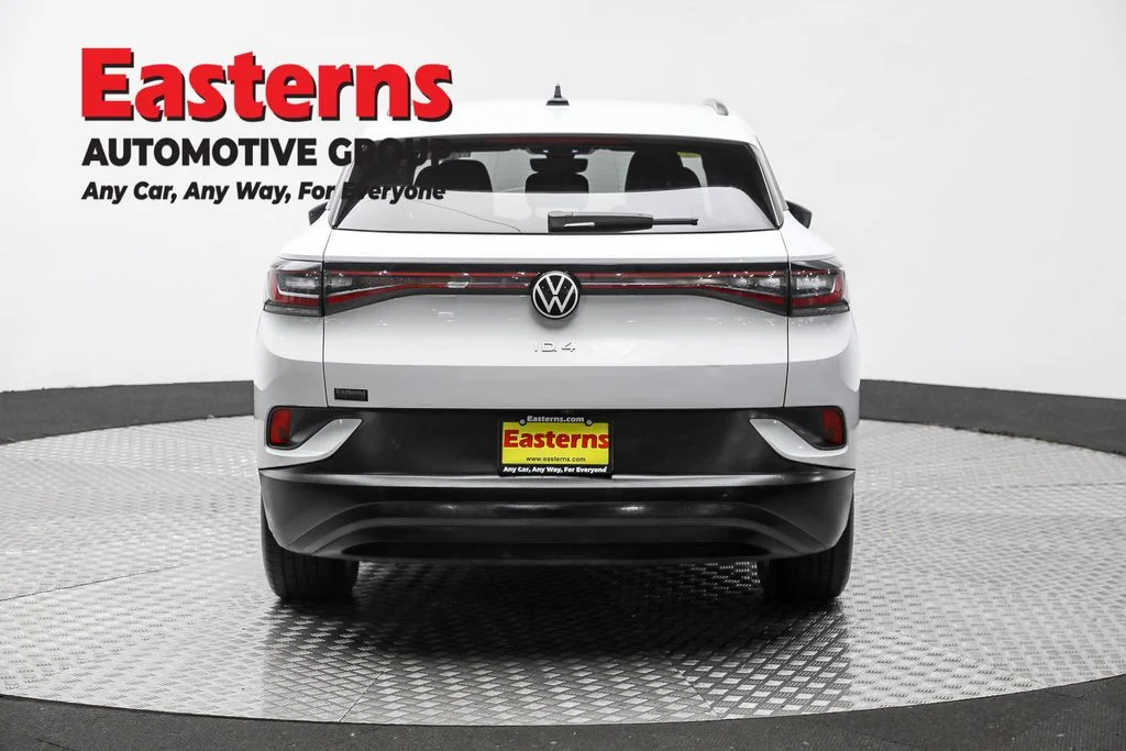 Used 2021 White Volkswagen Pro image 6