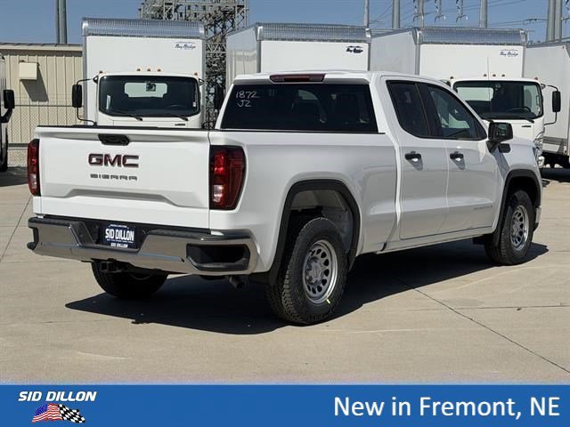 New 2026 Summit White GMC Pro image 4