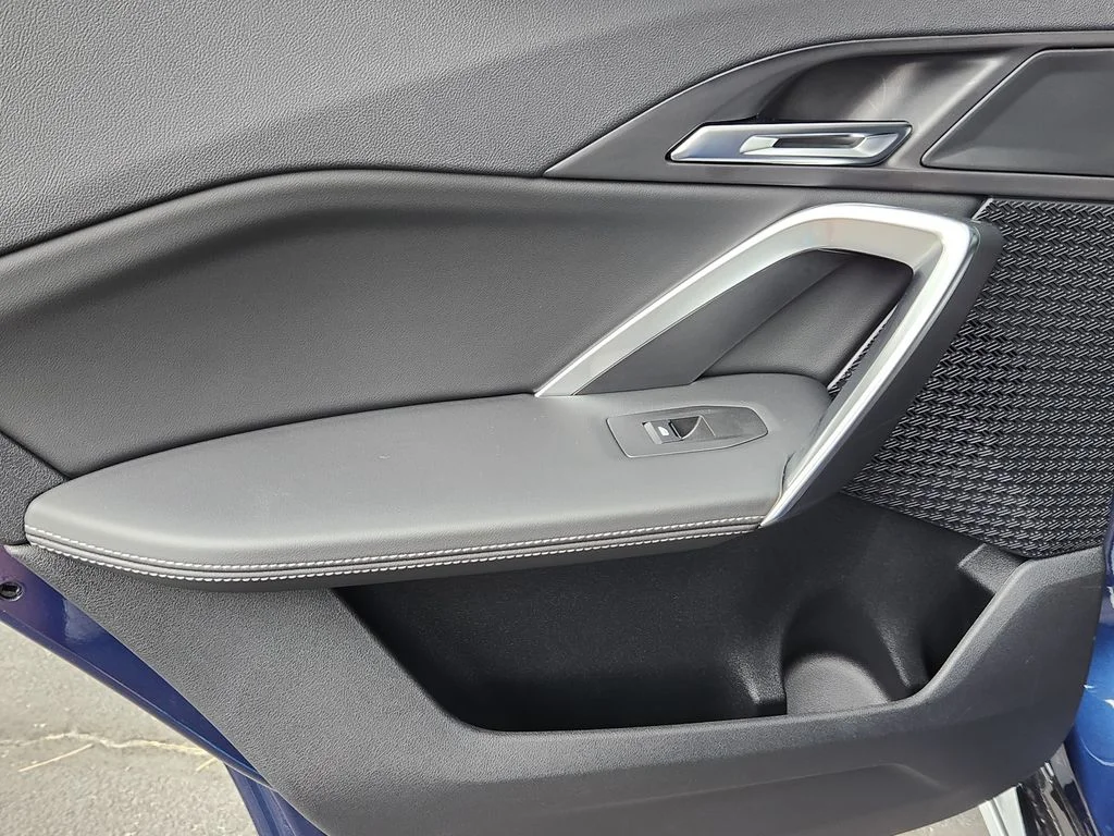 2025 BMW X1 28i - Photo 11