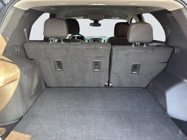 Used 2023 Gray Chevrolet LT image 26