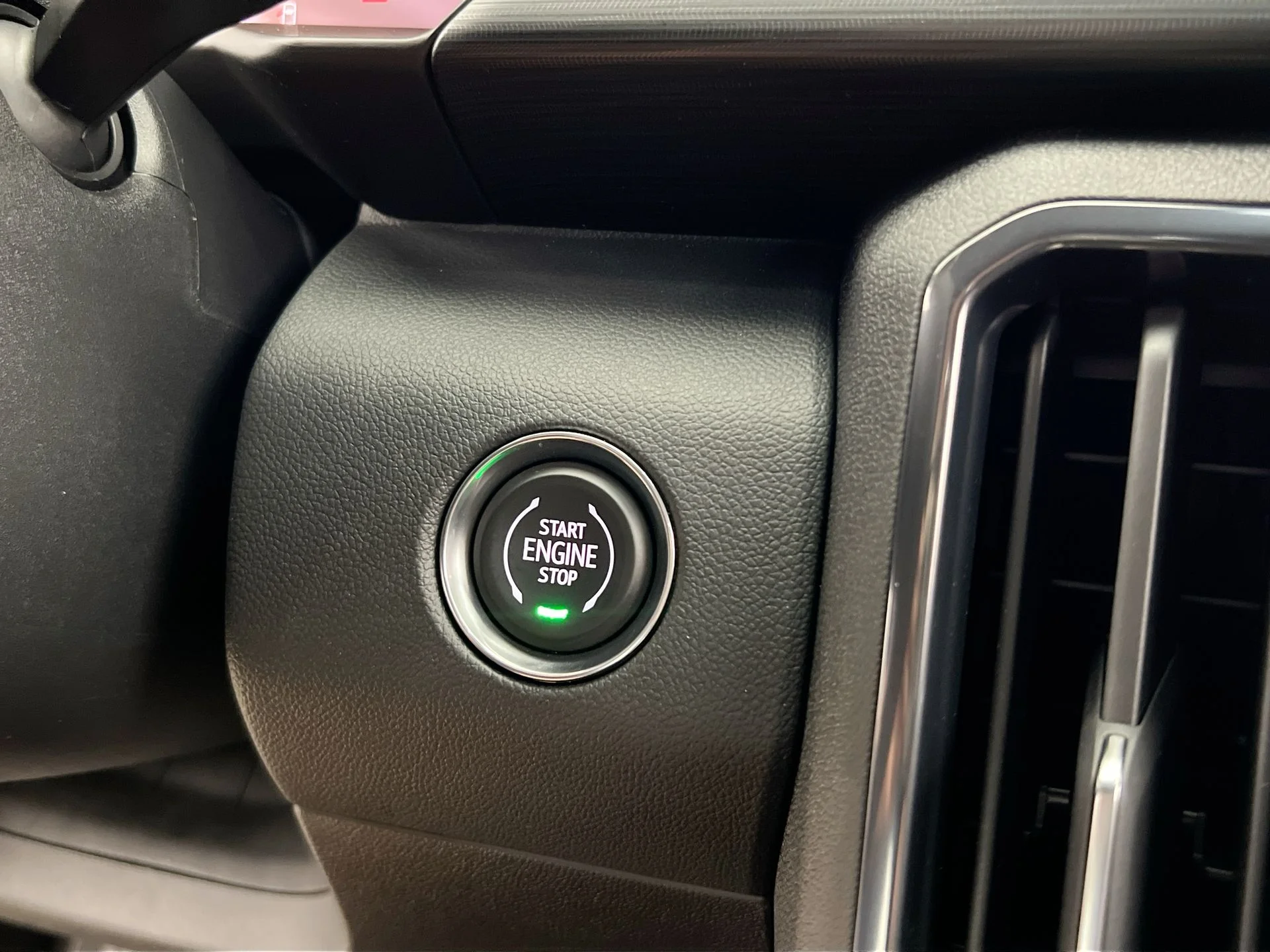 New 2026 Riverstone Metallic GMC AT4 image 72