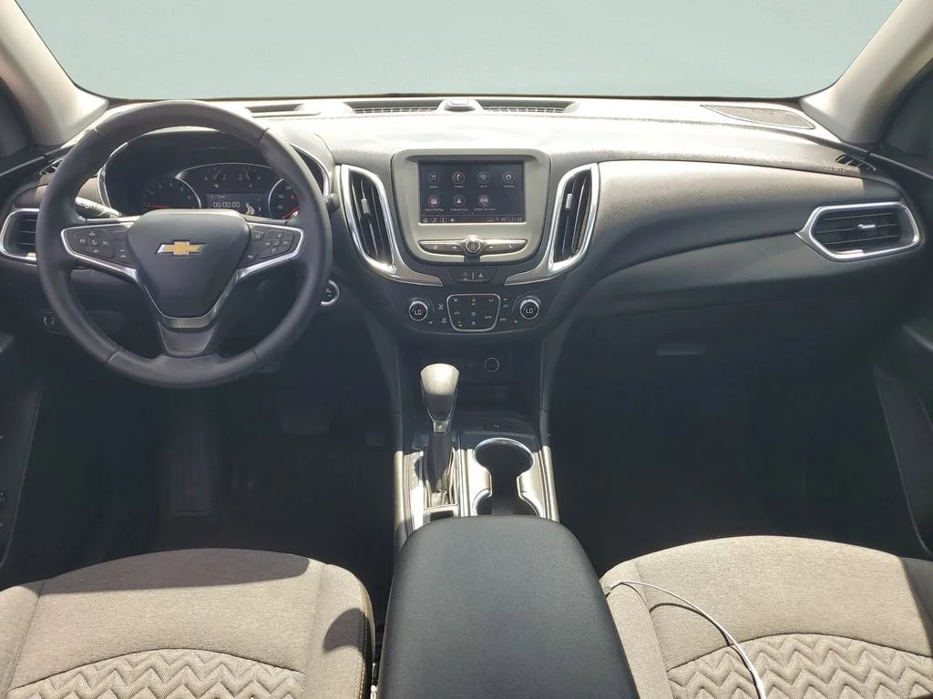 Used 2024 Summit White Chevrolet LT image 11