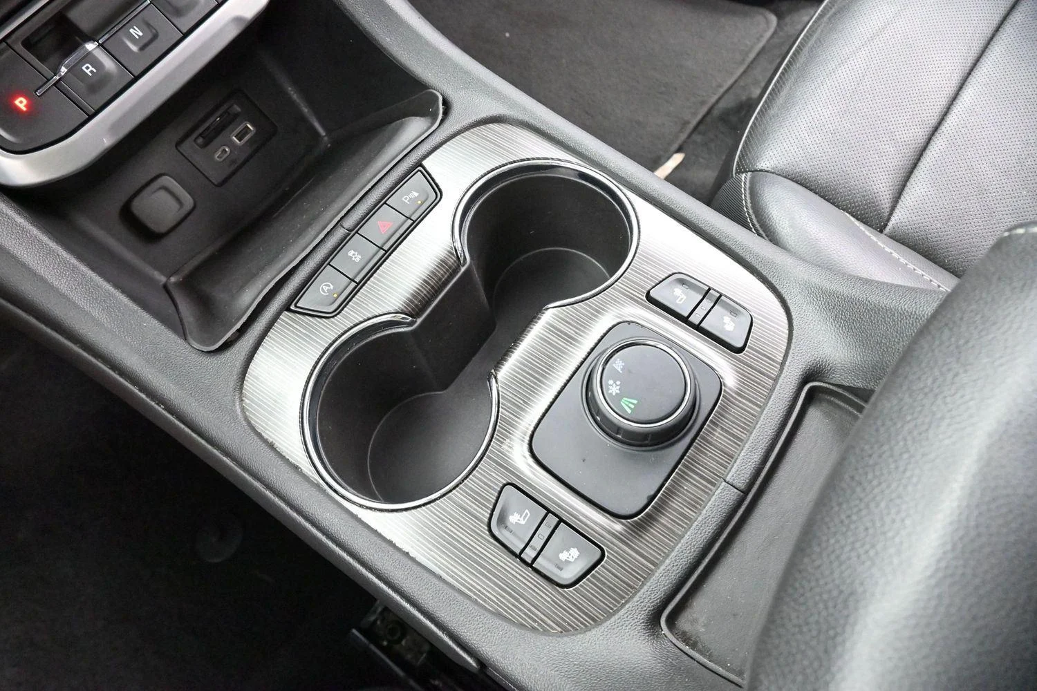 Used 2020 Quicksilver Metallic GMC SLT image 27
