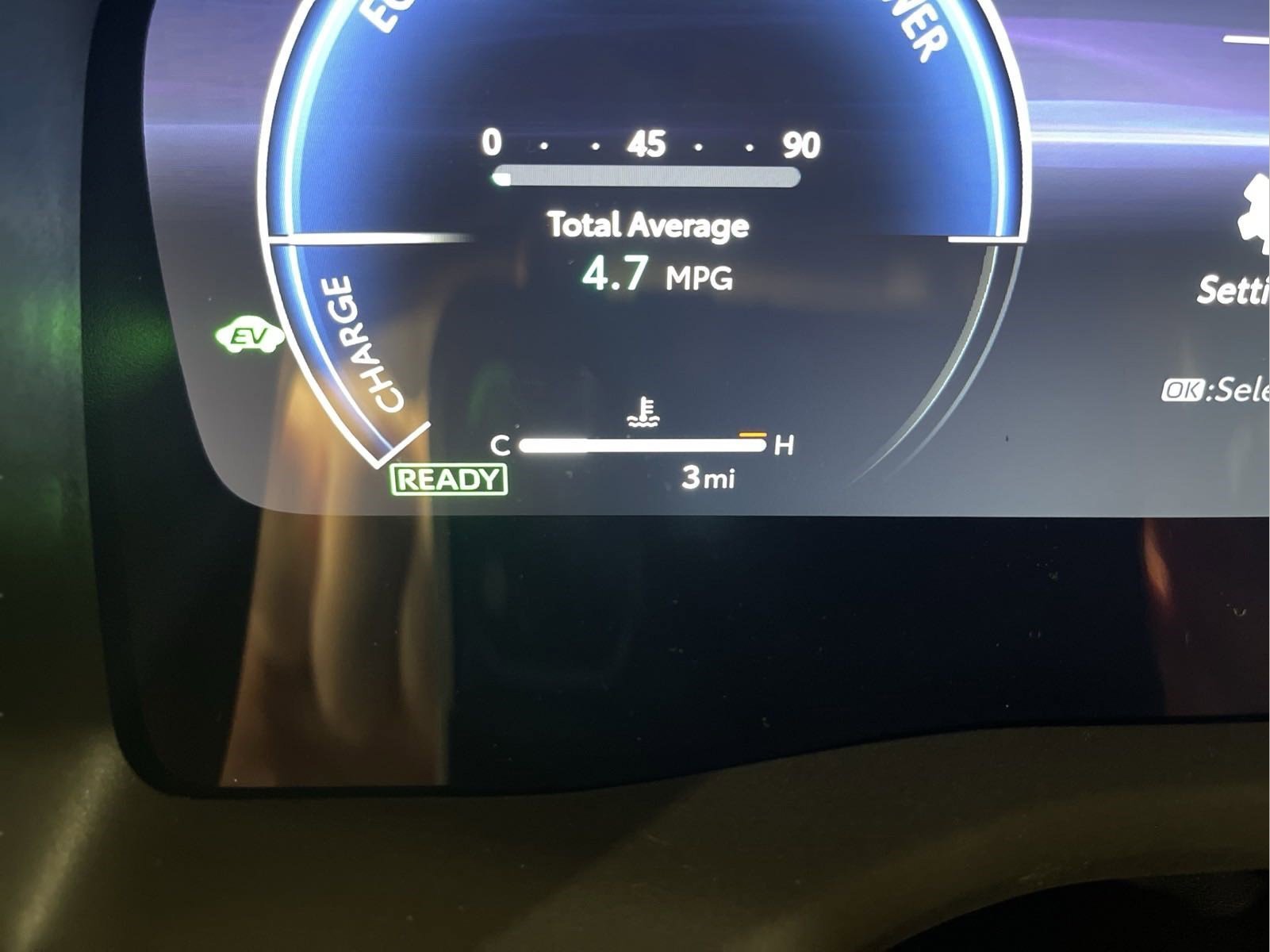 Used 2025 White Toyota XLE image 20
