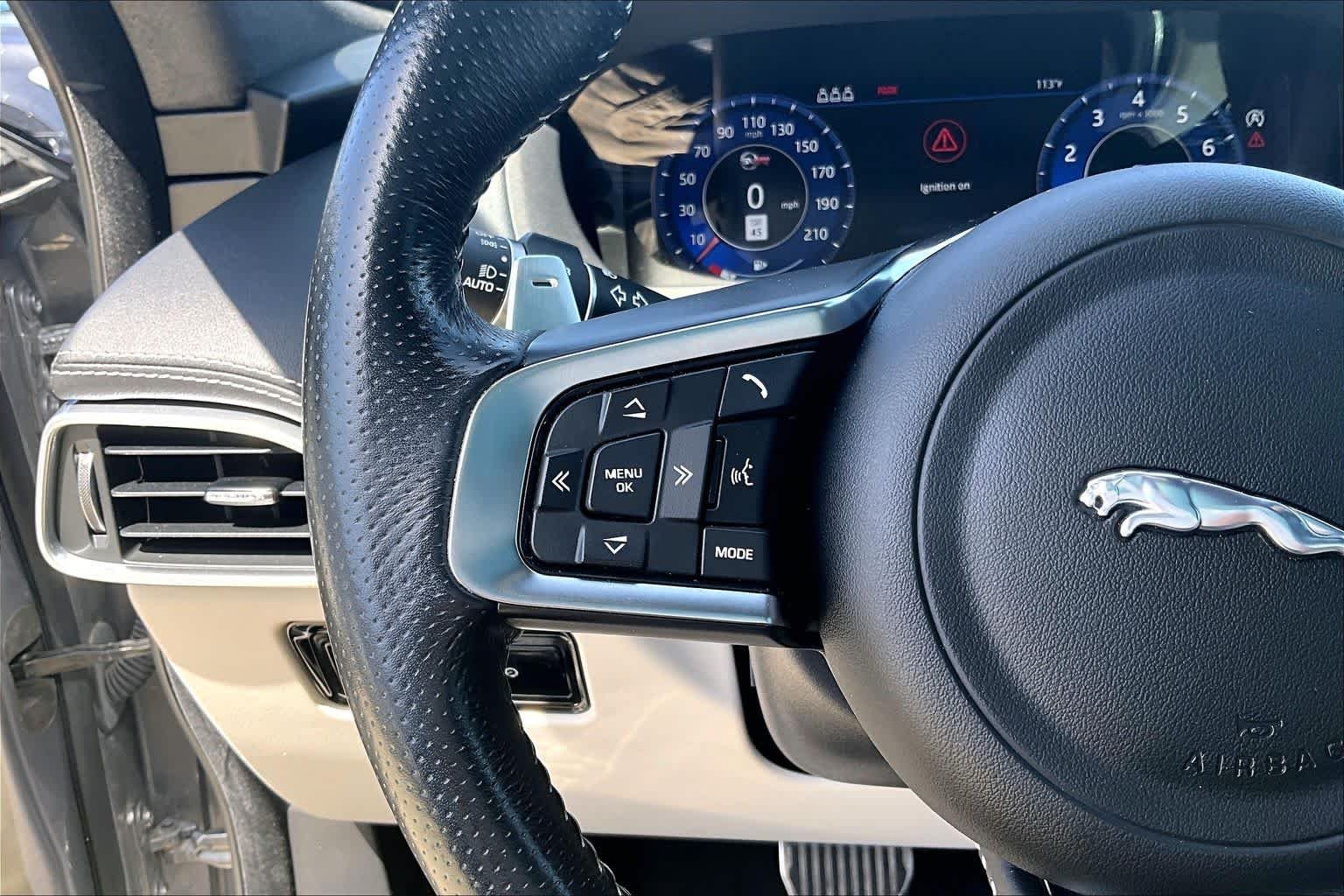 Used 2020 Eiger Grey Metallic Jaguar SVR image 23