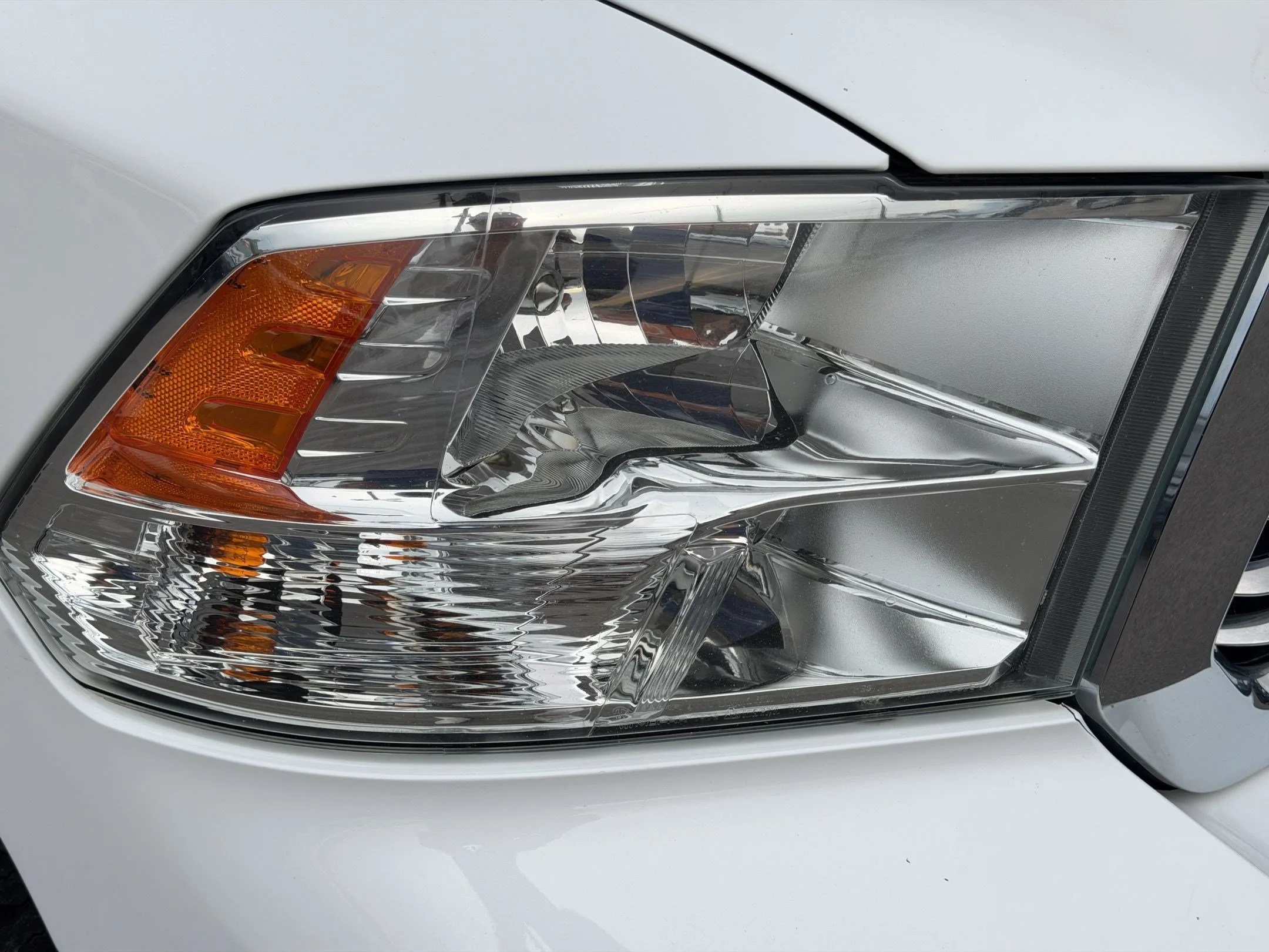 Used 2019 Bright White Clearcoat Ram Big Horn image 11