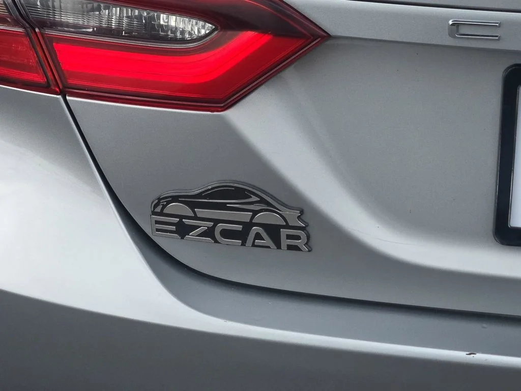 Used 2024  Toyota SE Nightshade image 22
