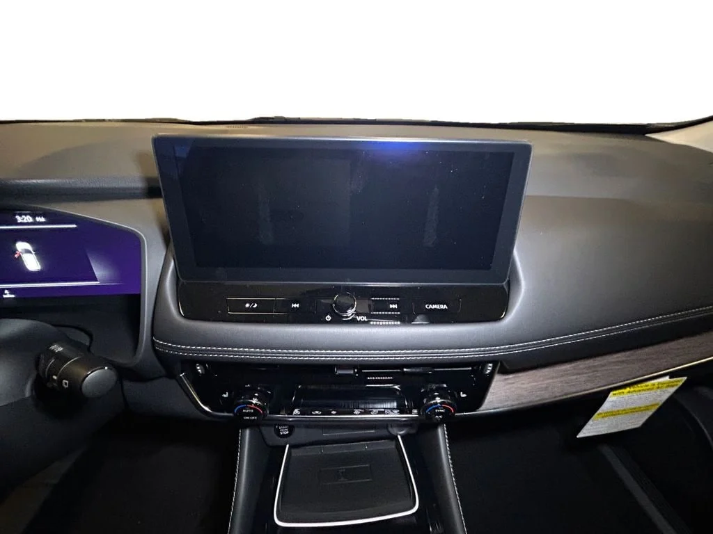 New 2026 Obsidian Nissan Platinum image 10