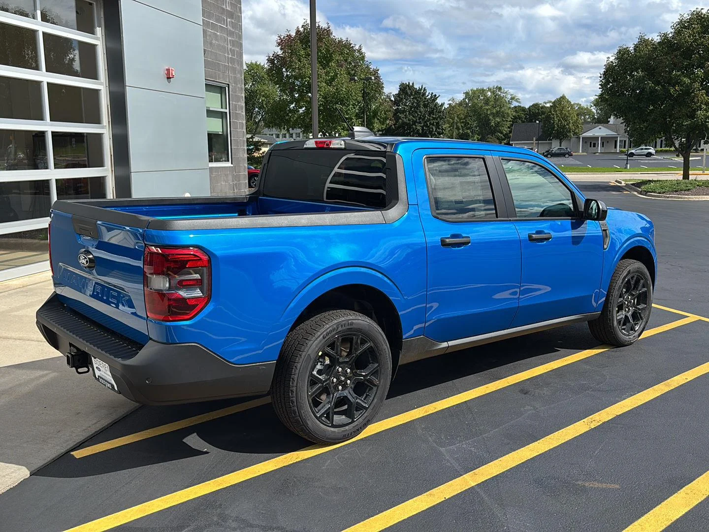 New 2026 Velocity Blue Ford XLT image 6