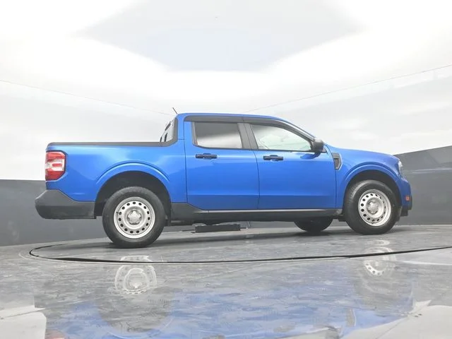 Certified Used 2022 Blue Metallic Ford XL image 54