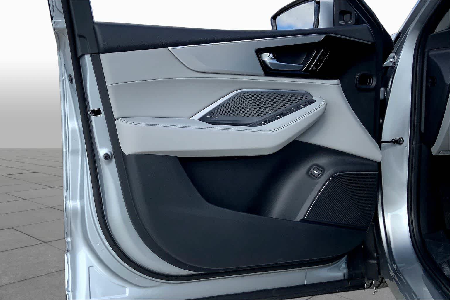 2026 Acura MDX Technology Package - Photo 10