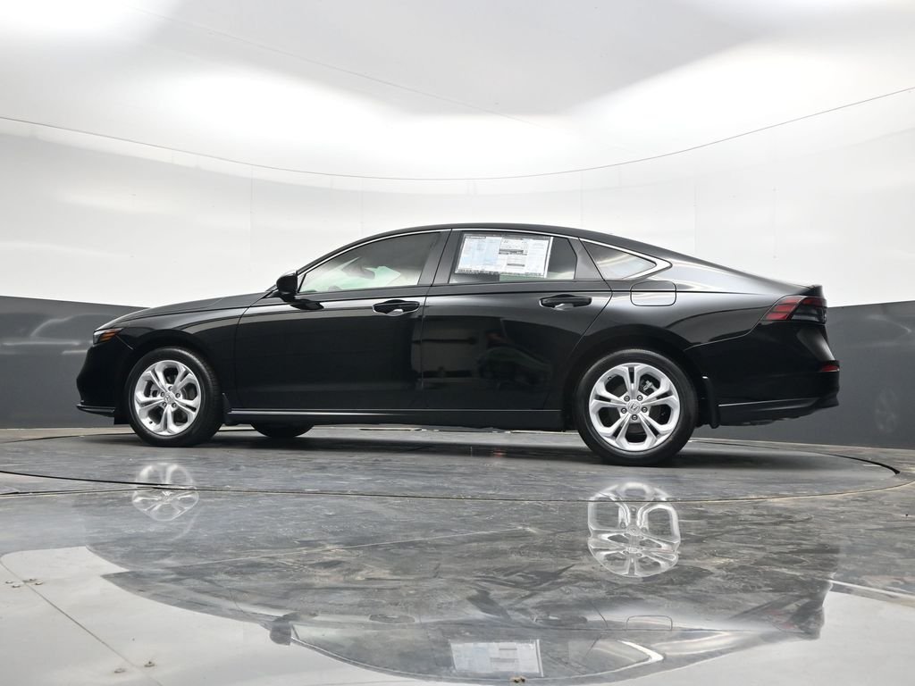 Used 2026  Honda LX image 31