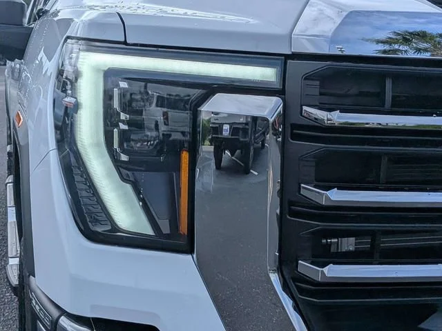 New 2026 Summit White GMC SLT image 9