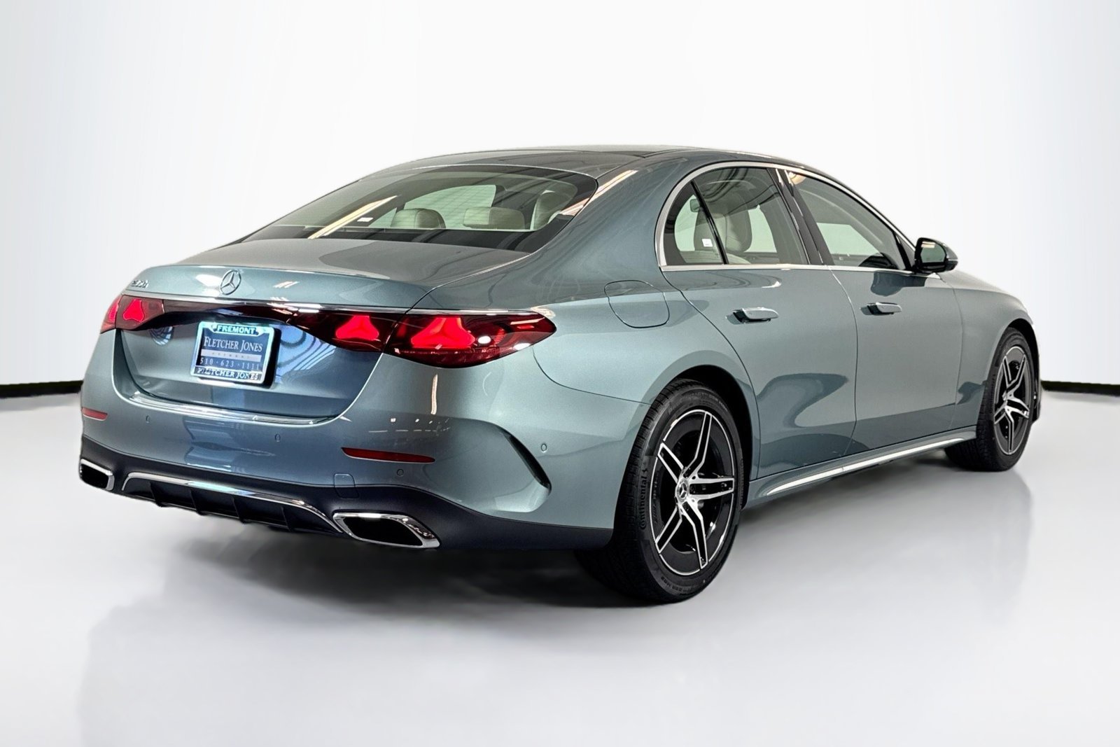 New 2026 Verde Silver Metallic Mercedes-Benz E 350 image 5