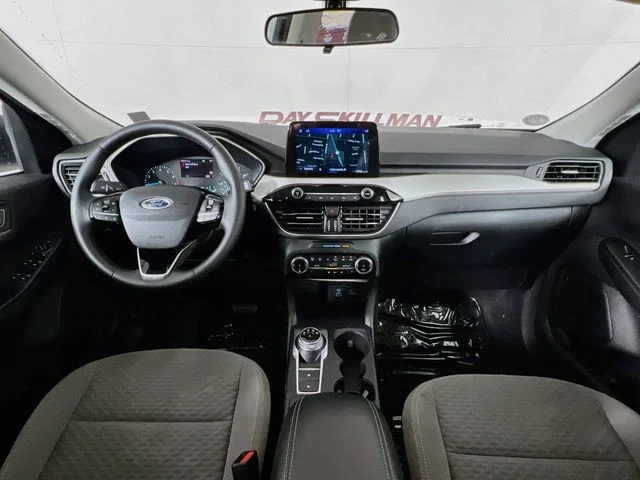 Used 2022 White Ford SE image 25