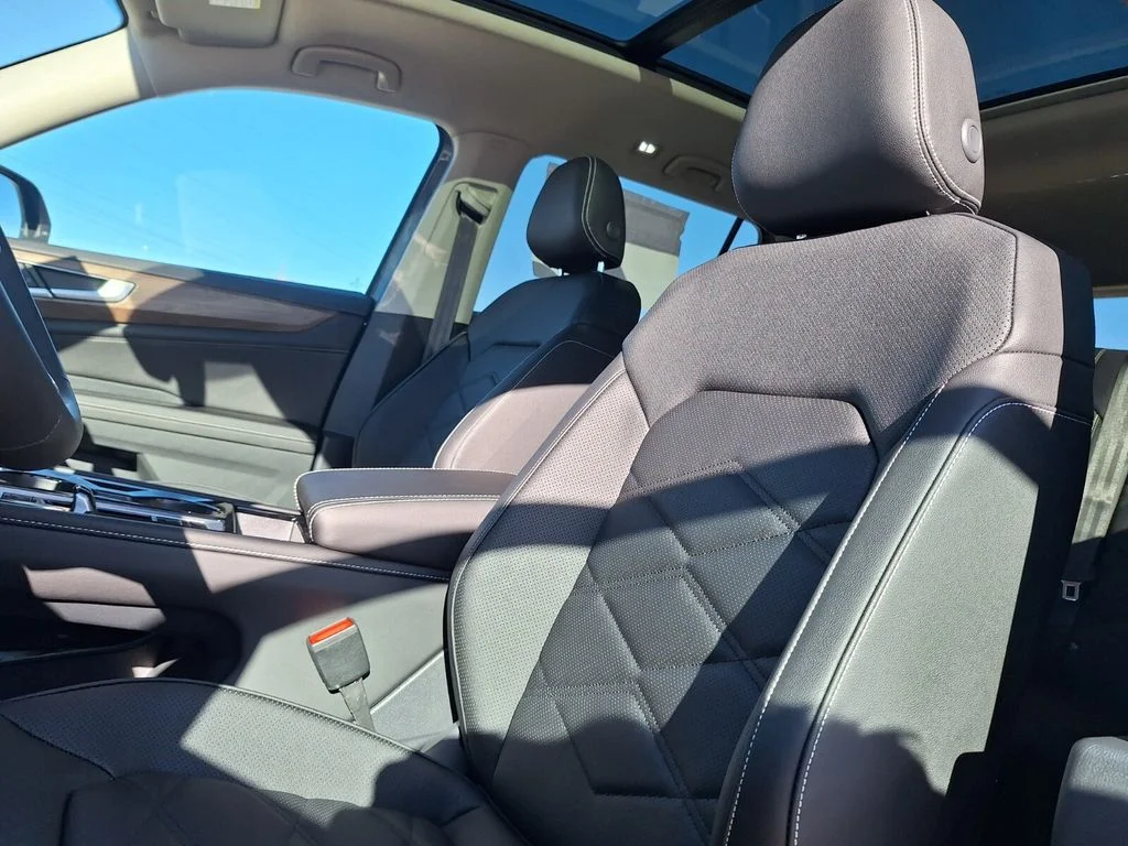 New 2026 Gray Volkswagen 2.0T SE w/Technology image 11