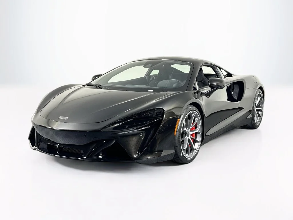 New 2026 Onyx Black McLaren  image 1