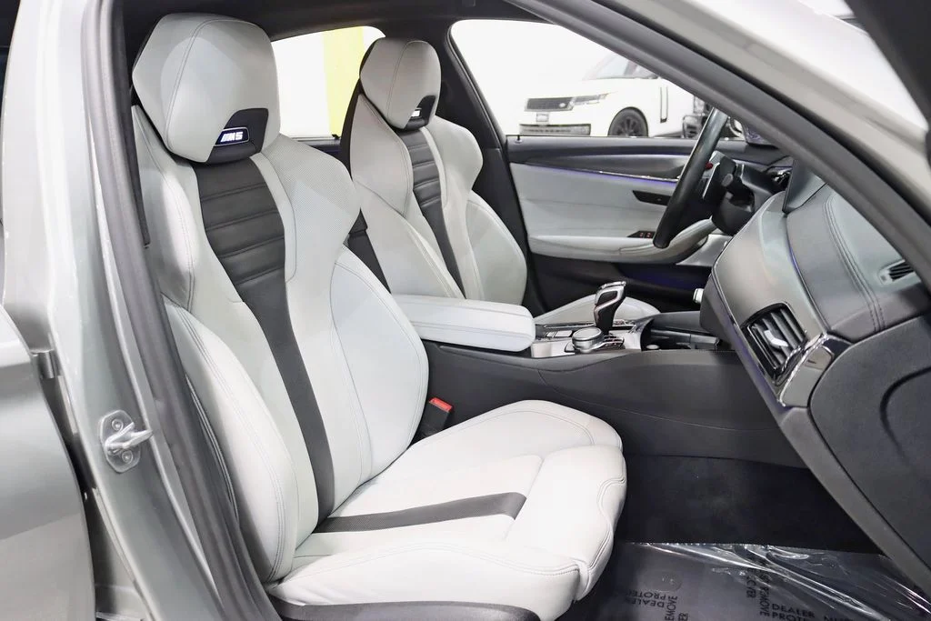 Used 2019 Gray BMW  image 33