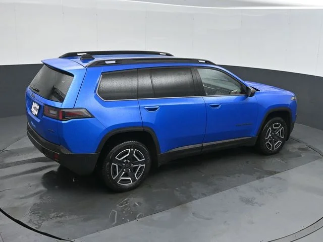New 2026 Hydro Blue Pearl-Coat Exterior Paint Jeep Laredo image 32