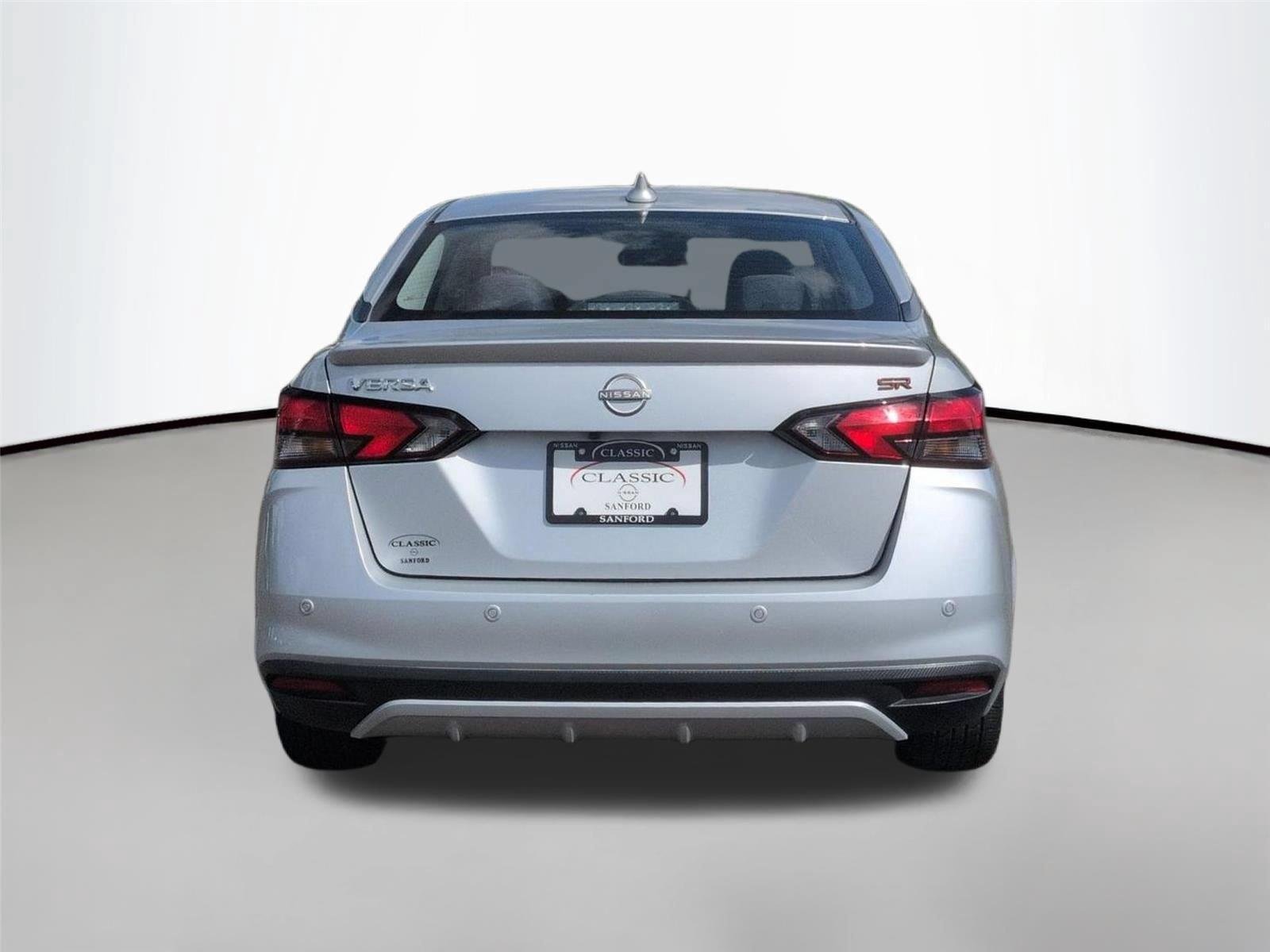 Used 2024 Brilliant Silver Metallic Nissan SR image 4