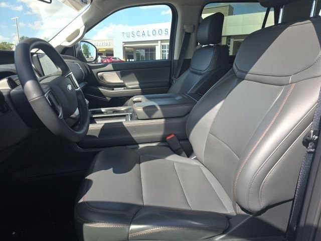 Used 2025 Gray Ford Active image 9