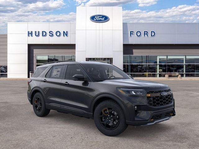 New 2026 Agate Black Metallic Ford Tremor® image 7