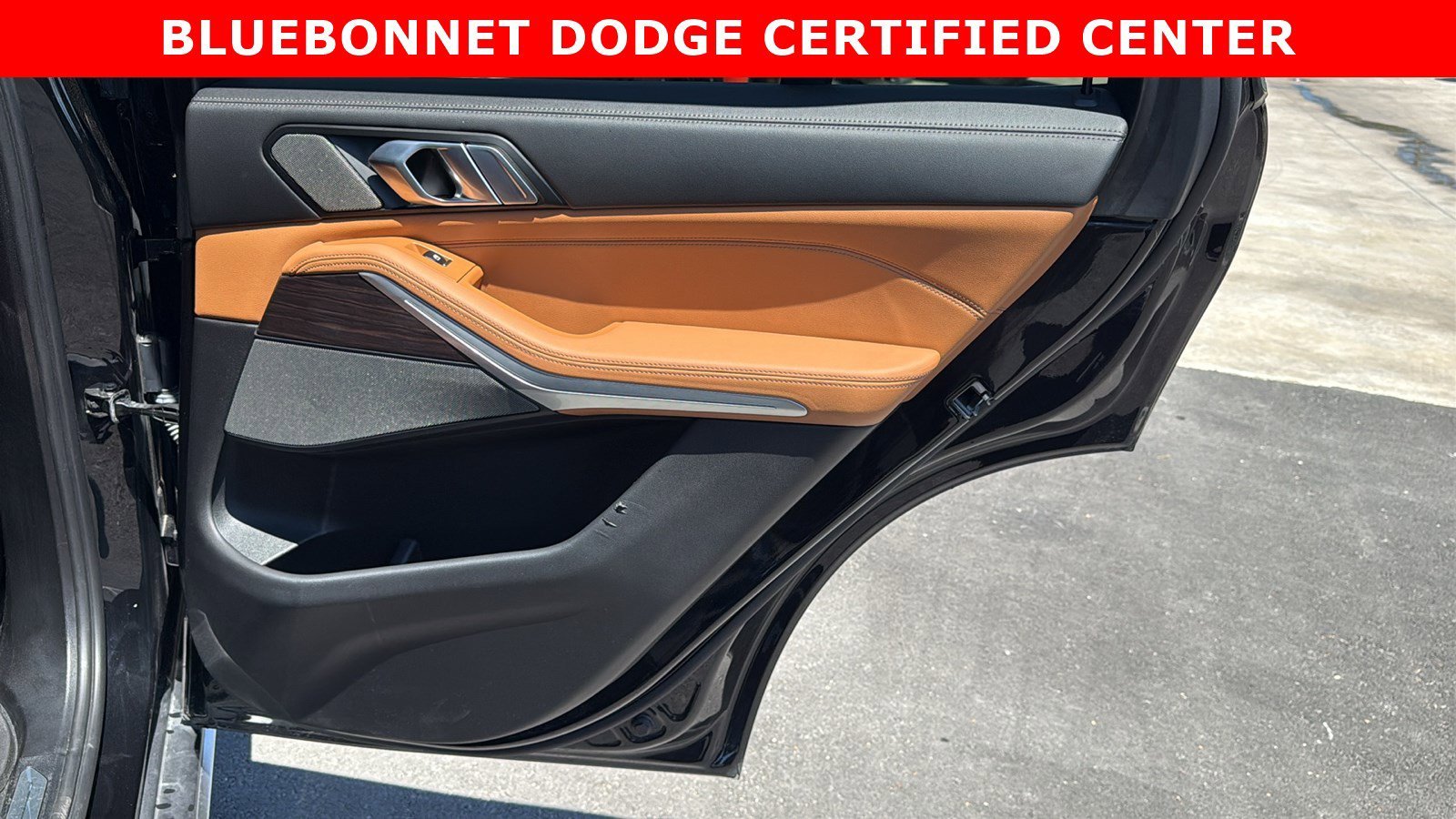 Certified Used 2024 Black Sapphire Metallic BMW xDrive40i image 32