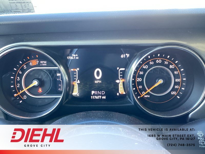 Used 2019 White Jeep Unlimited Sahara image 22