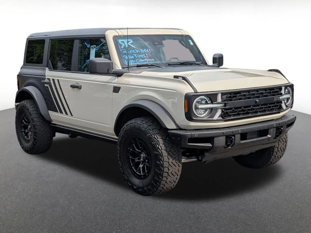 New 2026 Desert Sand Ford Badlands® image 1