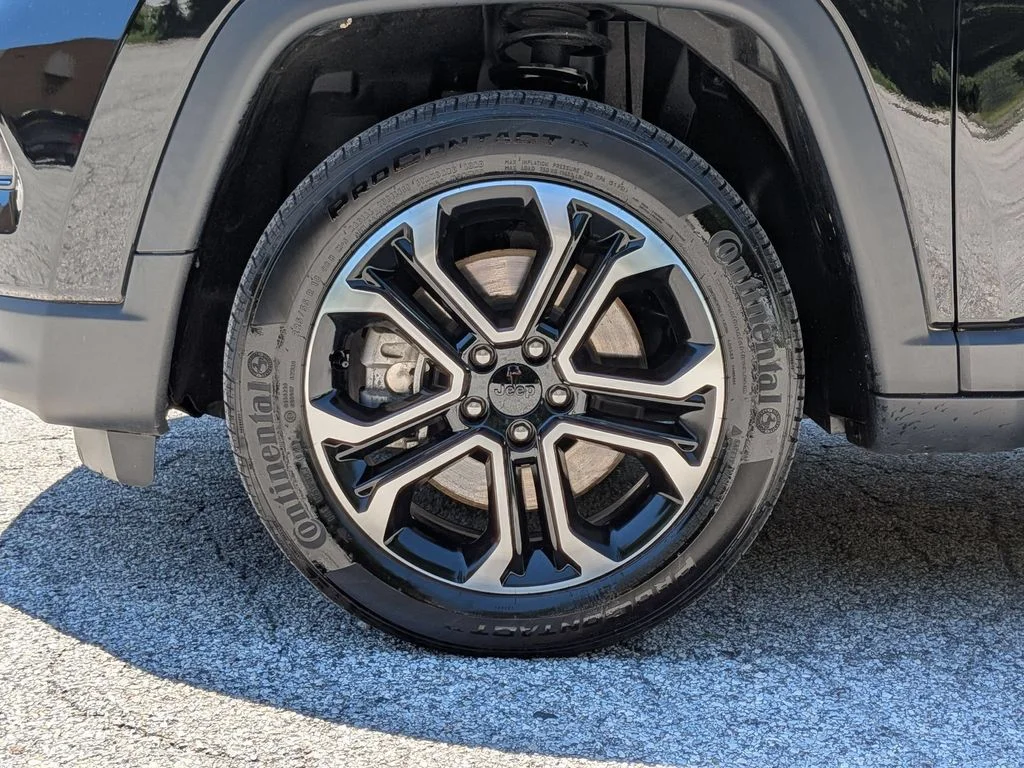 Used 2023 Black Jeep Limited image 26