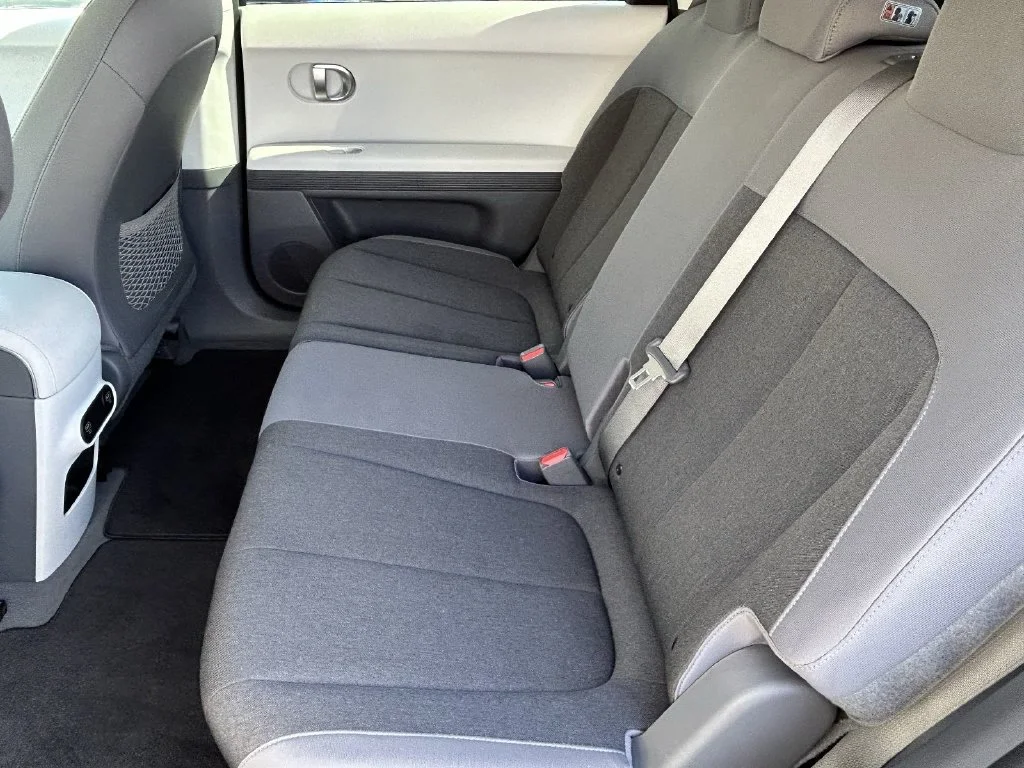 Used 2024 Teal Hyundai SEL image 13