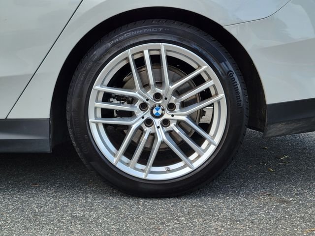 Used 2025 White Metallic BMW 530i image 15