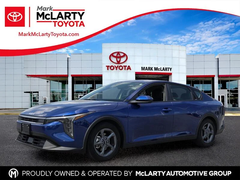 Used 2025 Deep Sea Blue KIA LXS FWD image 1