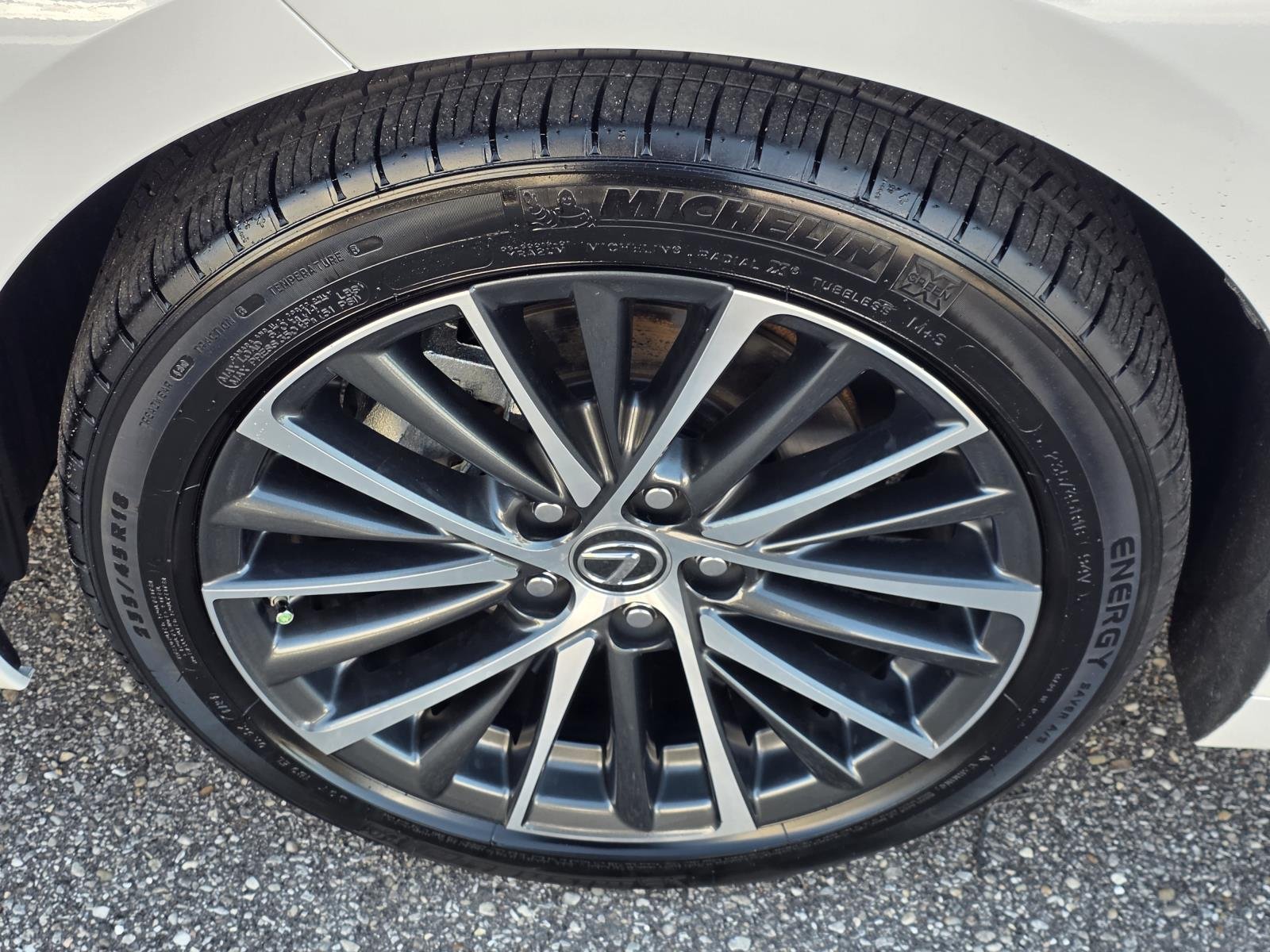 Certified Used 2025 White Pearl Lexus 350 image 33