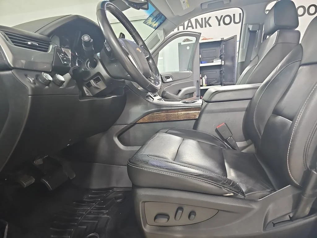 Used 2018 SUMMIT WHITE Chevrolet LT image 21