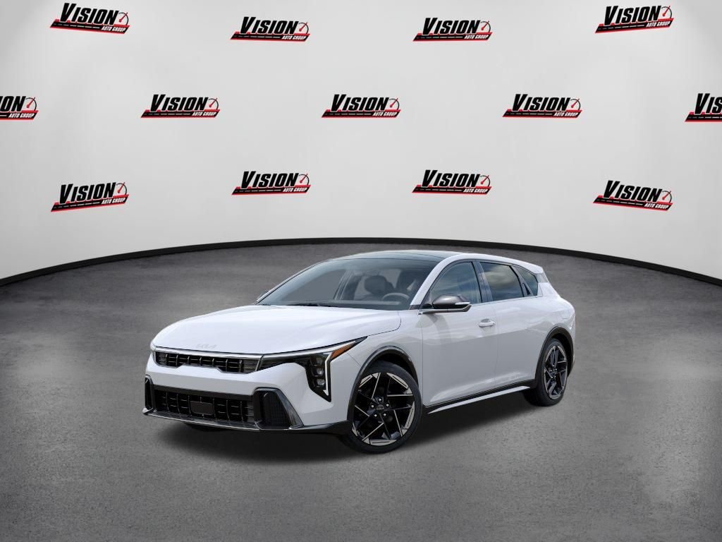 2026 Kia K4 GT-Line AT Hatchback's photo