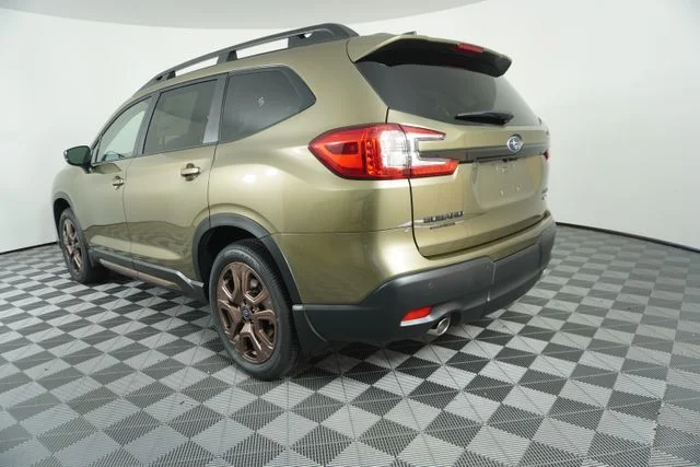 New 2026 AUTUMN GREEN METALLIC Subaru Limited Bronze Edition 7-Passenger image 5