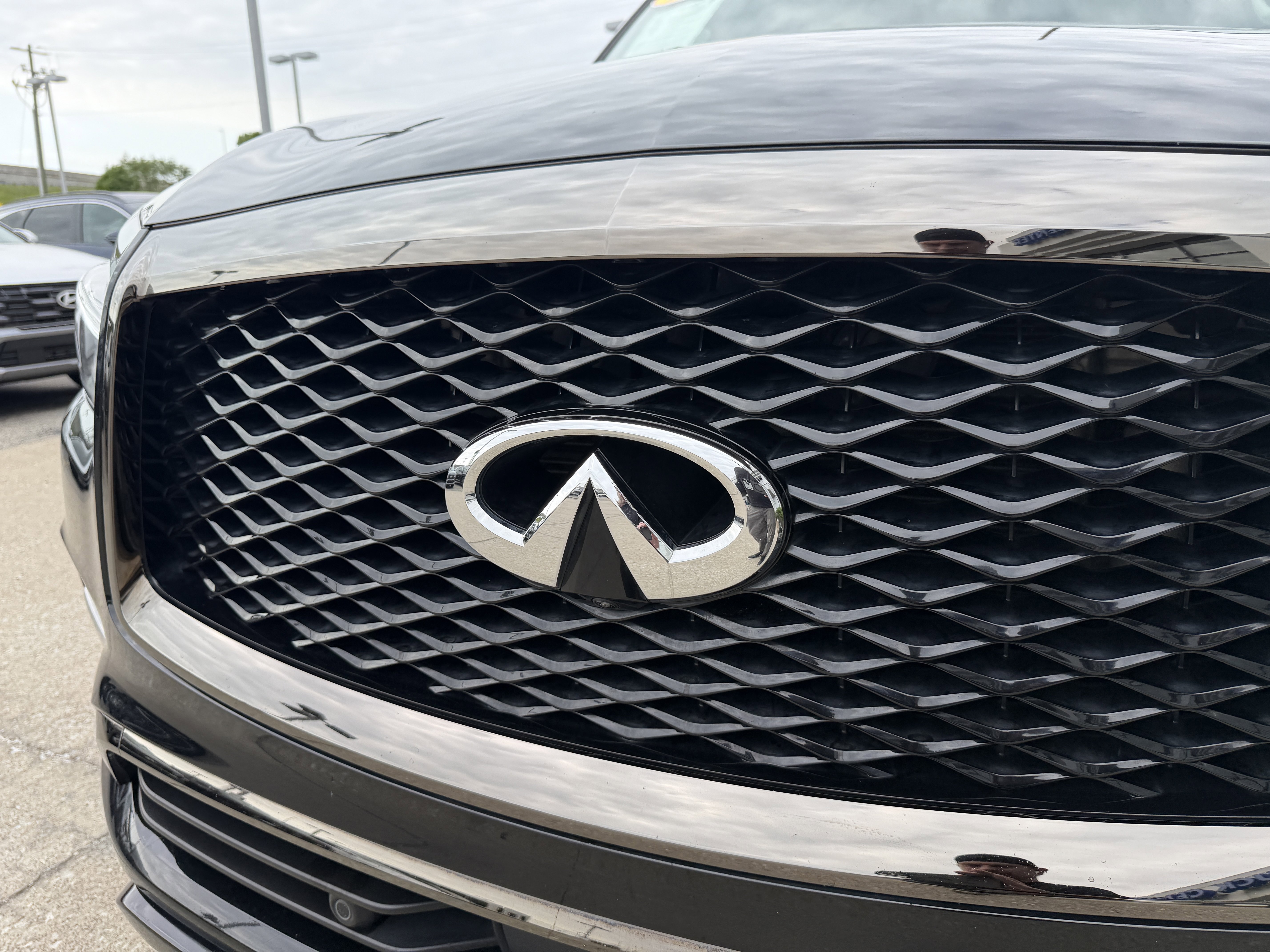 Used 2021 Mineral Black INFINITI Premium Select image 21