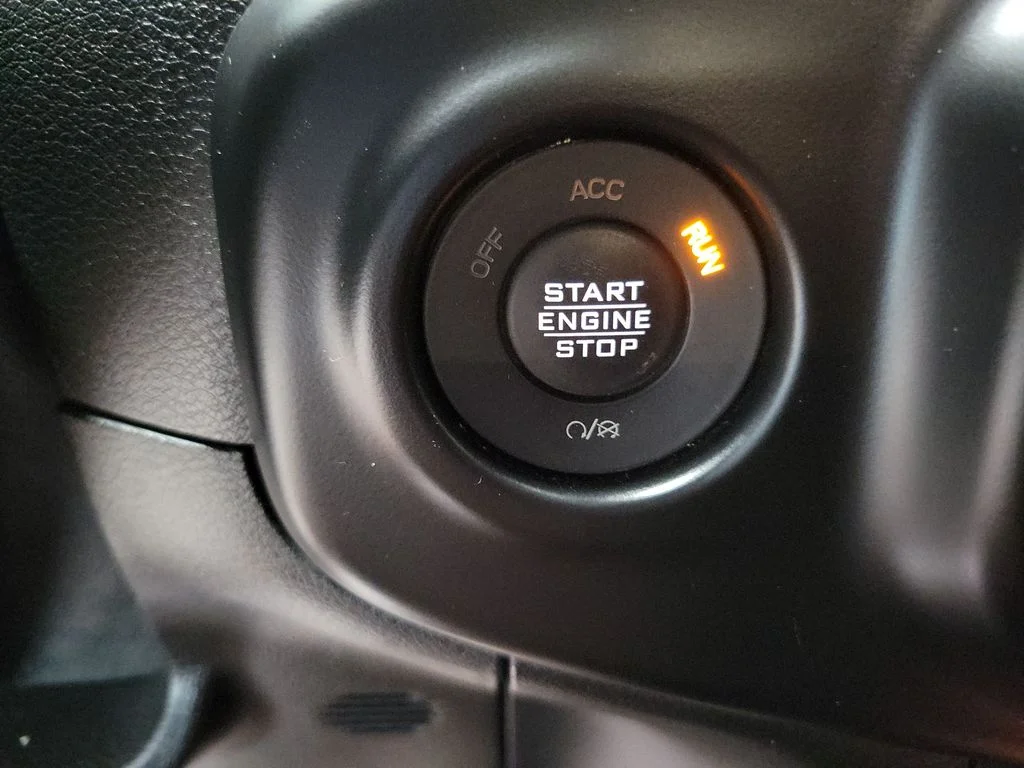 Used 2021 Gray Jeep High Altitude image 48