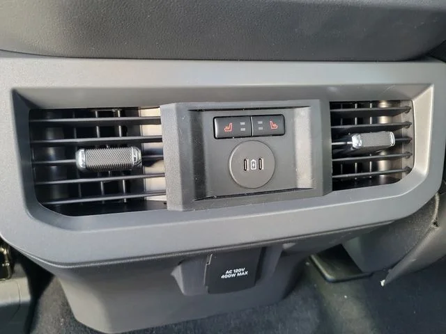New 2026 Avalanche Ford Lariat image 18