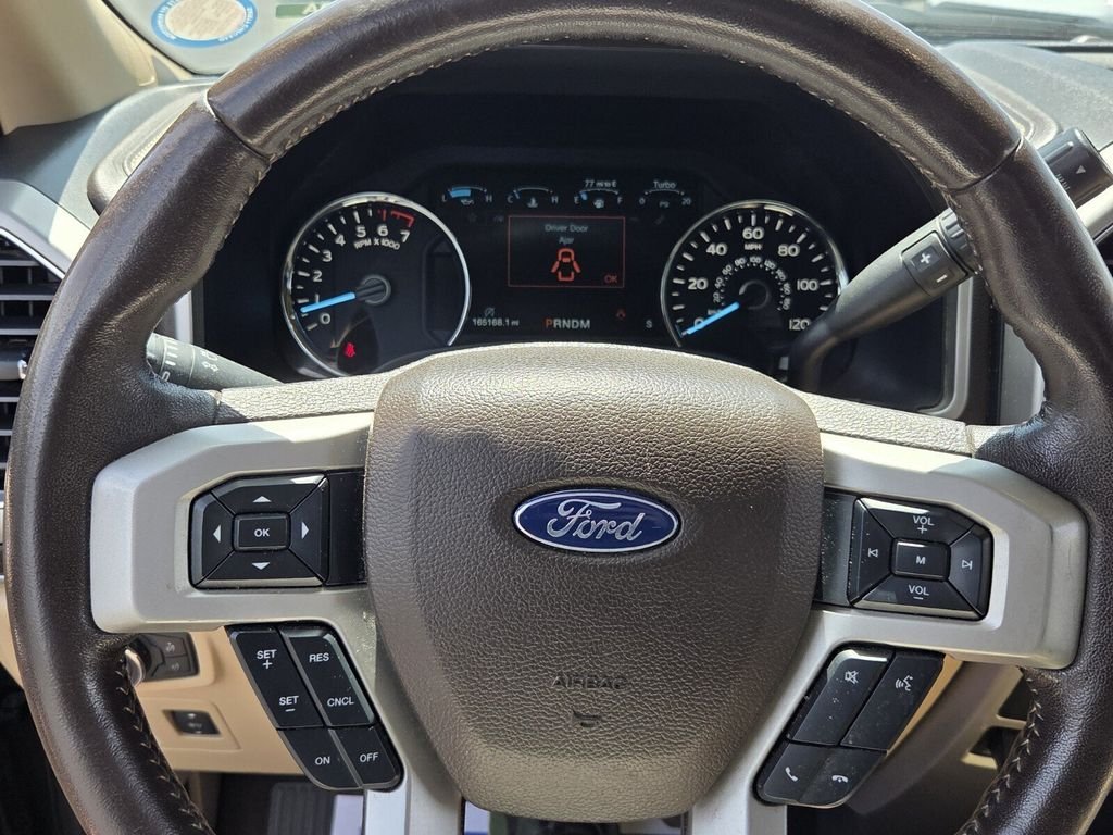 Used 2019 Green Ford Lariat image 23
