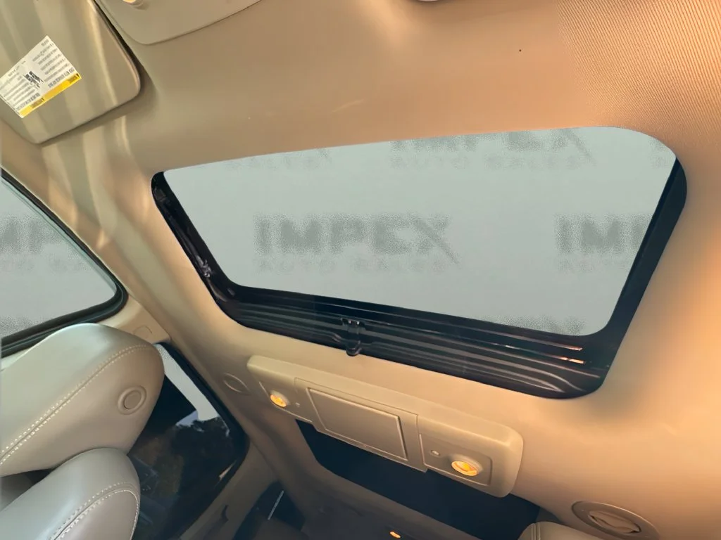 Used 2015 White GMC Denali image 11