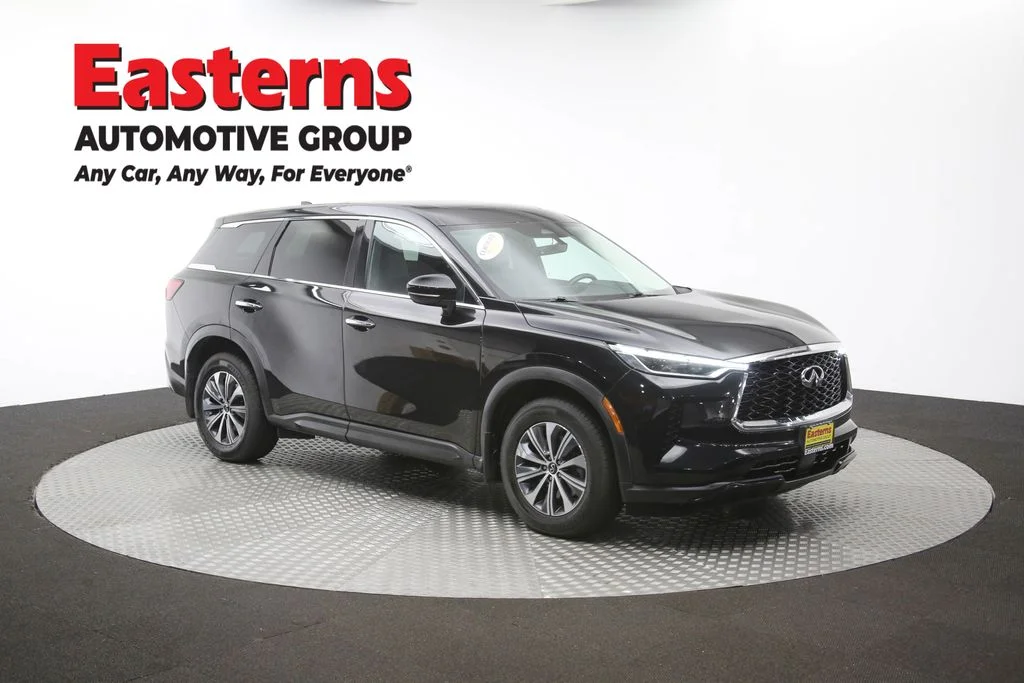 Used 2023 Black INFINITI PURE image 51