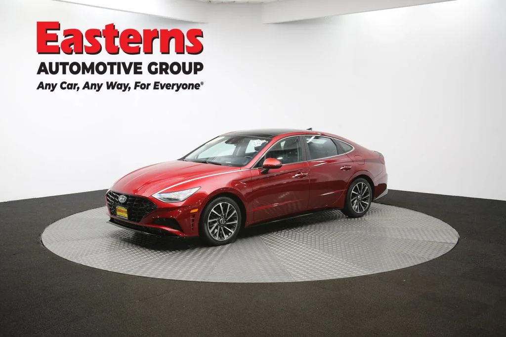 Used 2023 Red Hyundai Limited image 54