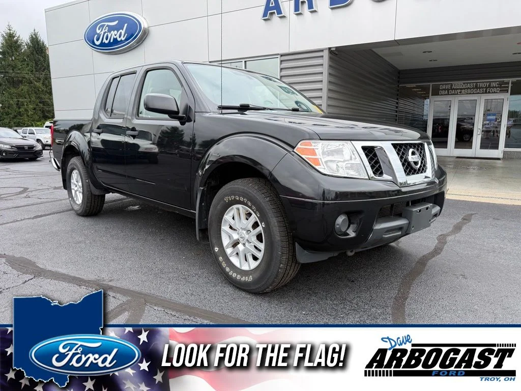 Used 2019 Black Nissan SV image 1