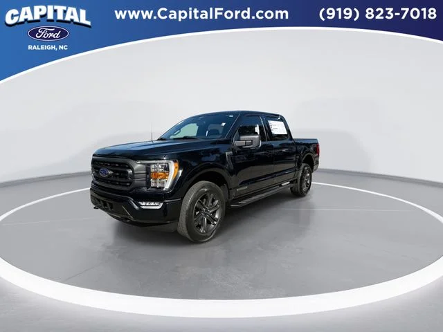 Used 2023 Black Ford XLT image 4