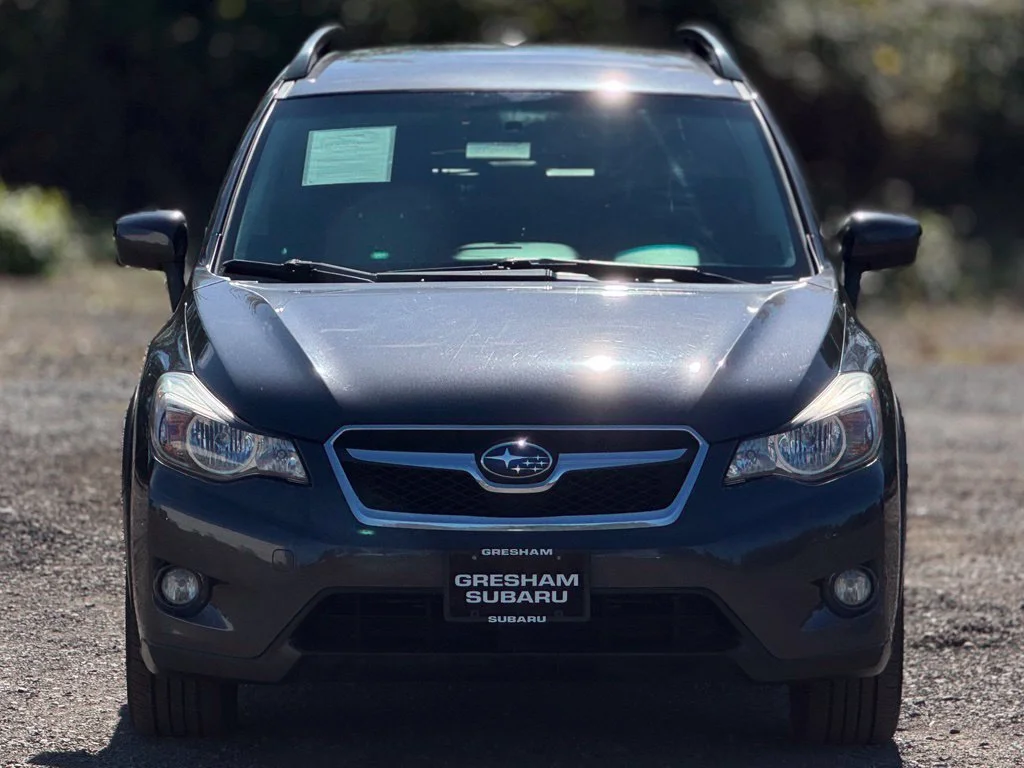 Used 2015 Dark Gray Metallic Subaru 2.0i Premium image 2